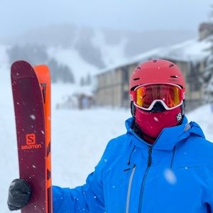 Meet your Posher, Gregory